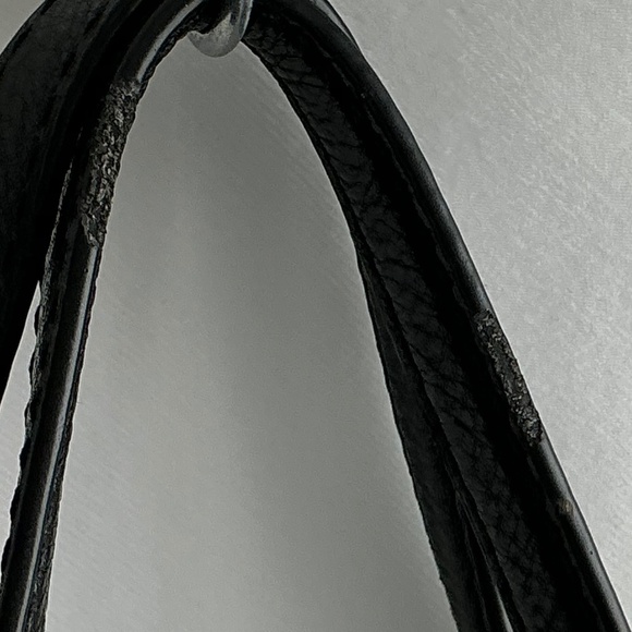 Michael Kors Tote Bag - Picture 12 of 15